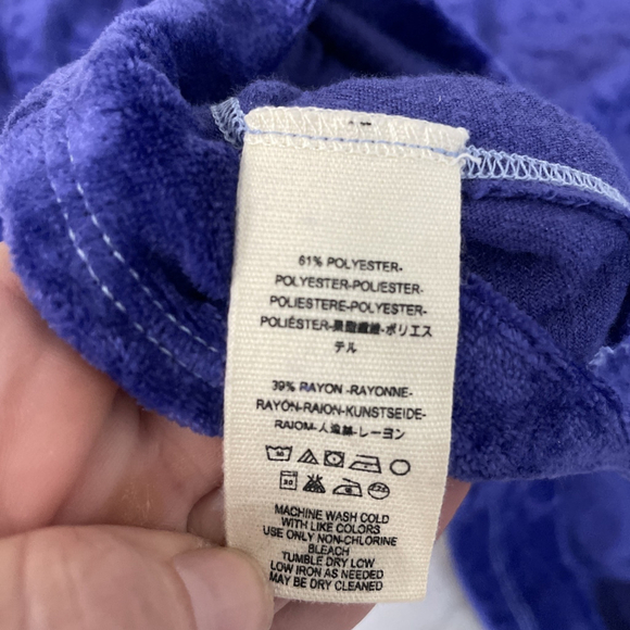 We The Free by Free People Women’s XS Royal Blue Crushed Velvet Long Sleeve Top - Picture 8 of 8